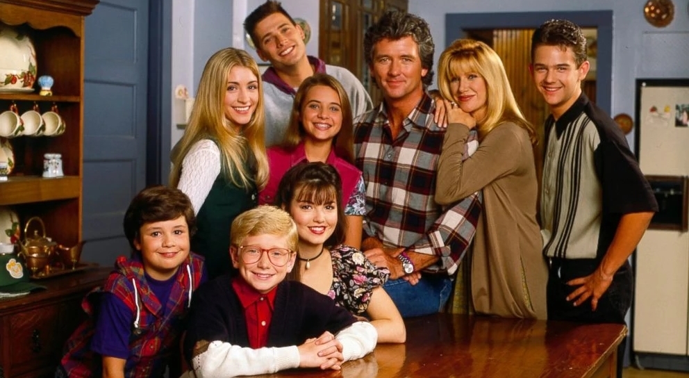 You are currently viewing Notre Belle Famille : la meilleure sitcom des années 90 ?